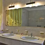 Hotel Ristorante La Torretta 2*