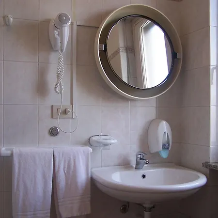 Hotel Ristorante La Torretta Bianzè
