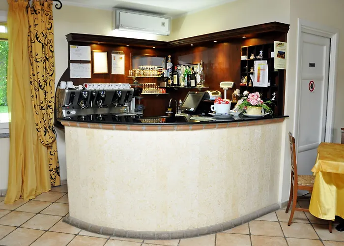 Otel Ristorante La Torretta Bianzè